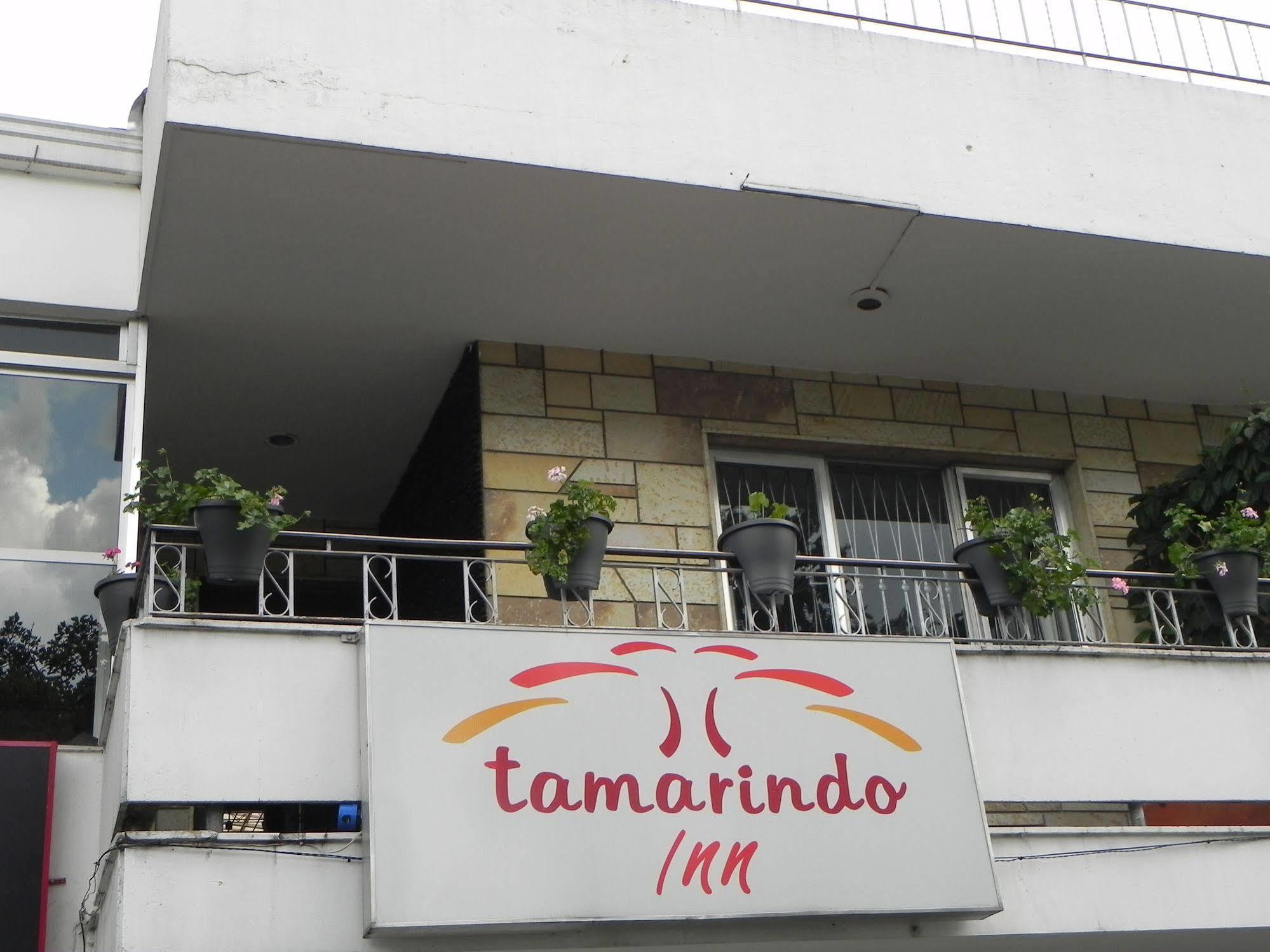Hostal Tamarindo Inn Меделин Екстериор снимка